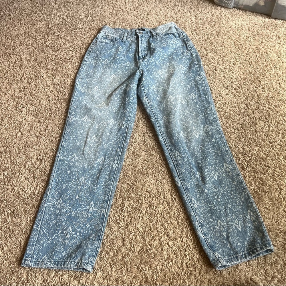 Simple Society Size 1/25 Blue Paisley Print Straight Leg Jeans - Picture 3 of 9